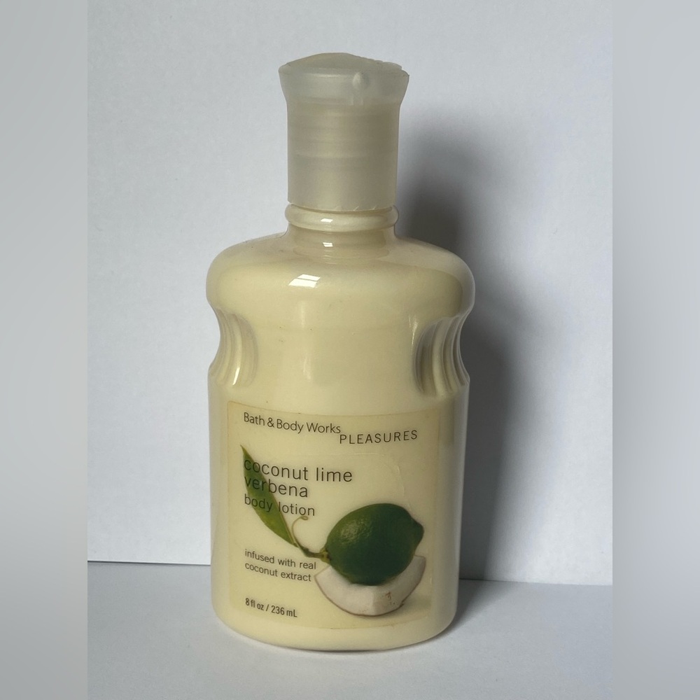 Bath & Body Works Pleasures Coconut Lime Verbena Body Lotion - Cream and Green